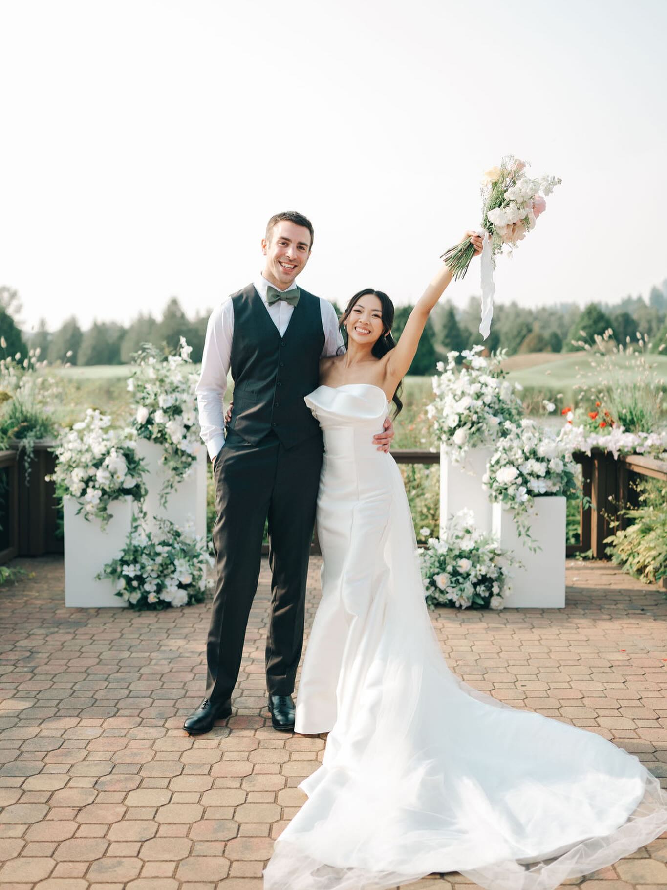 Nothing better than that ✨Just Married✨ feeling!

Planner: Jessie
Photographer: Ariel Wong Photography

#vancouverweddingplanner #lowermainlandweddingplanner #dreamgroupweddingplanner