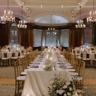 A tablescape straight out of our dreams at The Vancouver Club ✨

Photographer: @pageandholmes
Venue: @vancouverclub
Design: @evvie.curatedevents

#vancouverluxurywedding #dreamgroupweddingplanners #vancouverweddingplanner