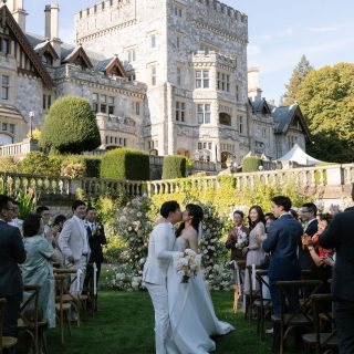 Mandy & Richard got married! 🥂

A day filled with the people who matter most, the details that made it theirs, and the kind of moments you wish you could bottle up forever.

Planner: @bonnieweddings 
Photographer: @nadiahungco 
Venue: @hatleycastleweddings 

#vancouverislandwedding #dreamgroupplanners #ido #westcoastwedding #weddingdaydetails