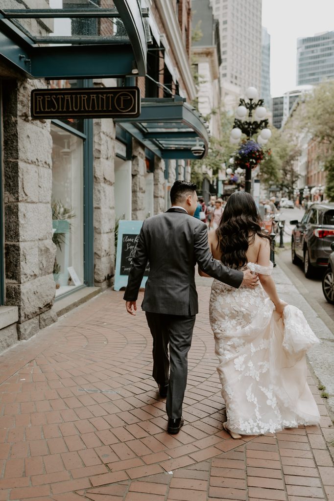 first look preceremony 