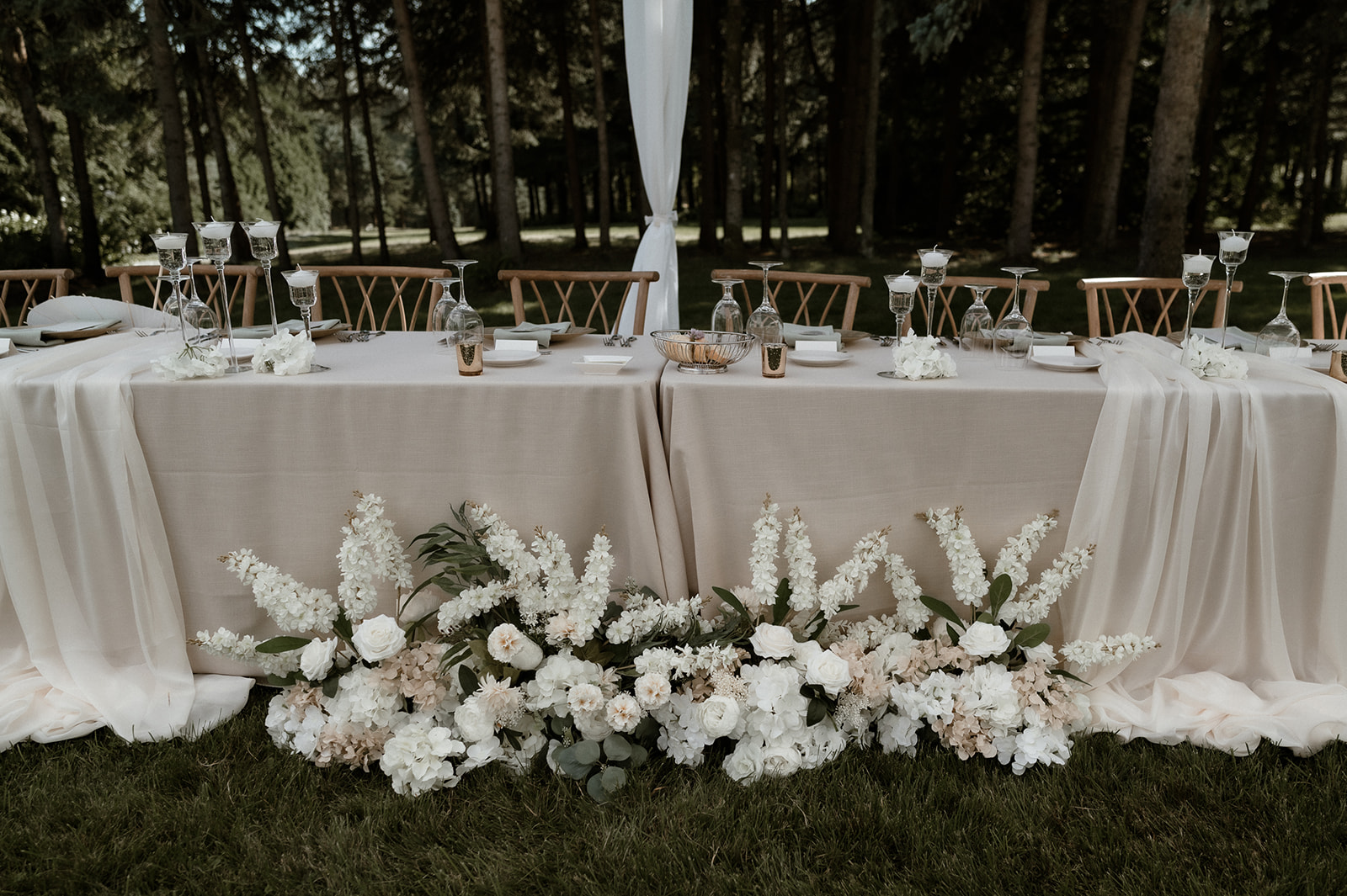 Garden-forward florals by Jorbelina Flowers with sage green and lemon wedding details