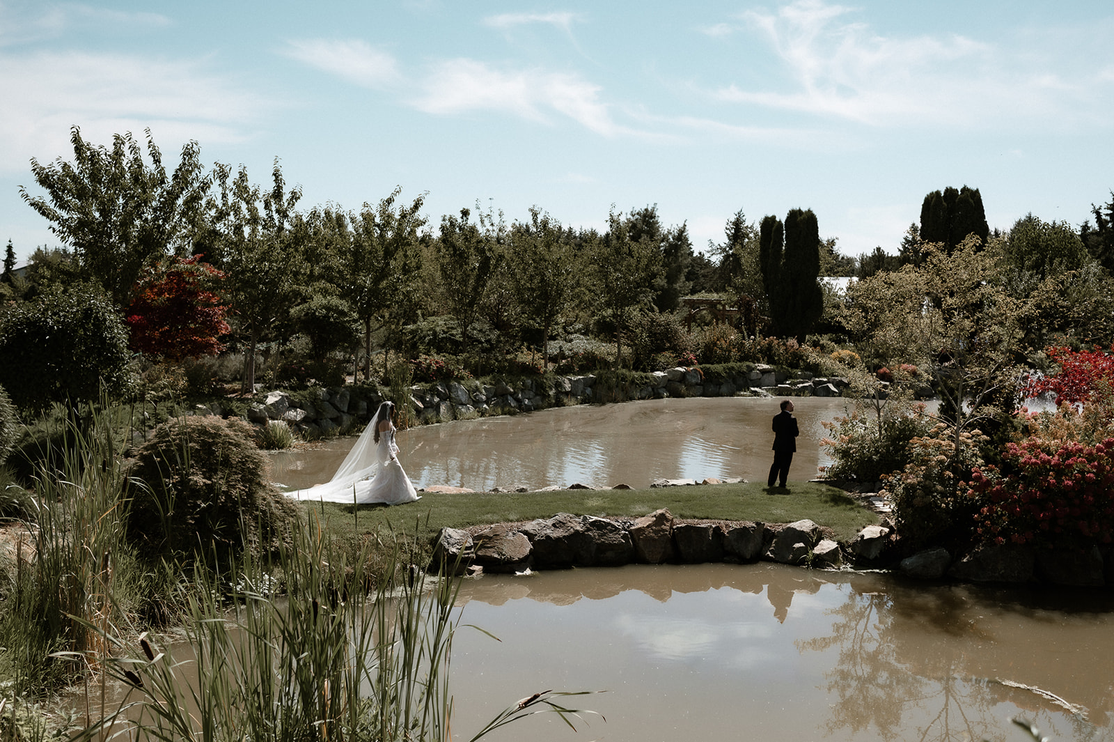 Villa Vista Montagna Italian villa garden party wedding with Tuscan-inspired estate backdrop