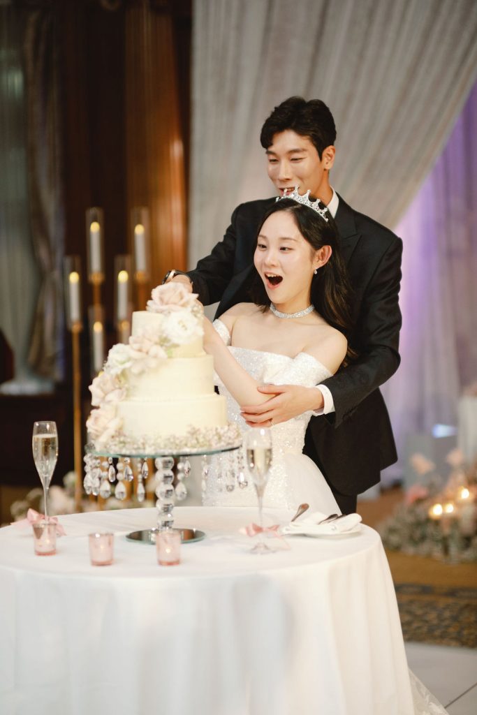 Victoria & Vincent Wedding Cake