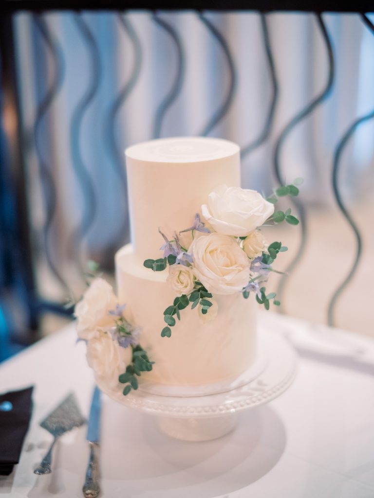 Tess & Kevin Wedding Cake